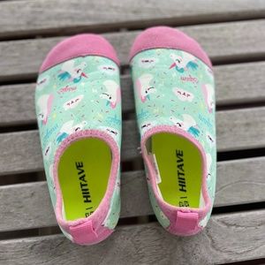 HIITAVE Girls Swim Shoes